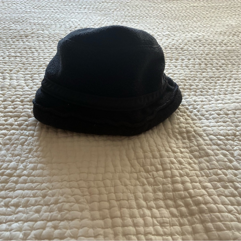 Black Bucket Hat